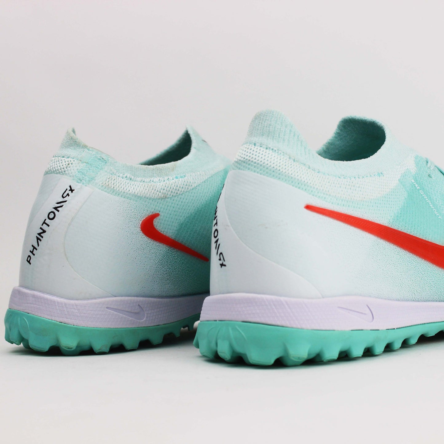 Turf Nike Phantom GX ll Vapor