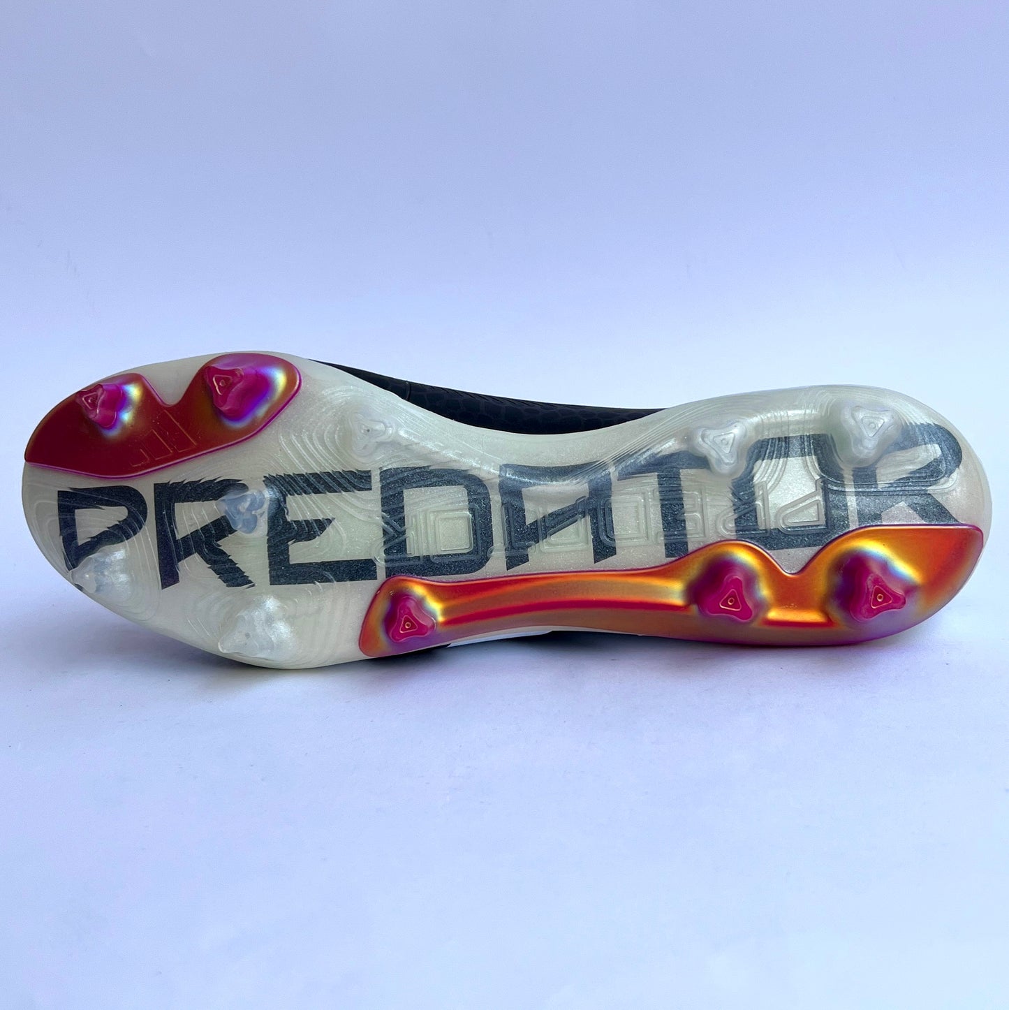 Adidas Predator PredStrike LaceLess FG