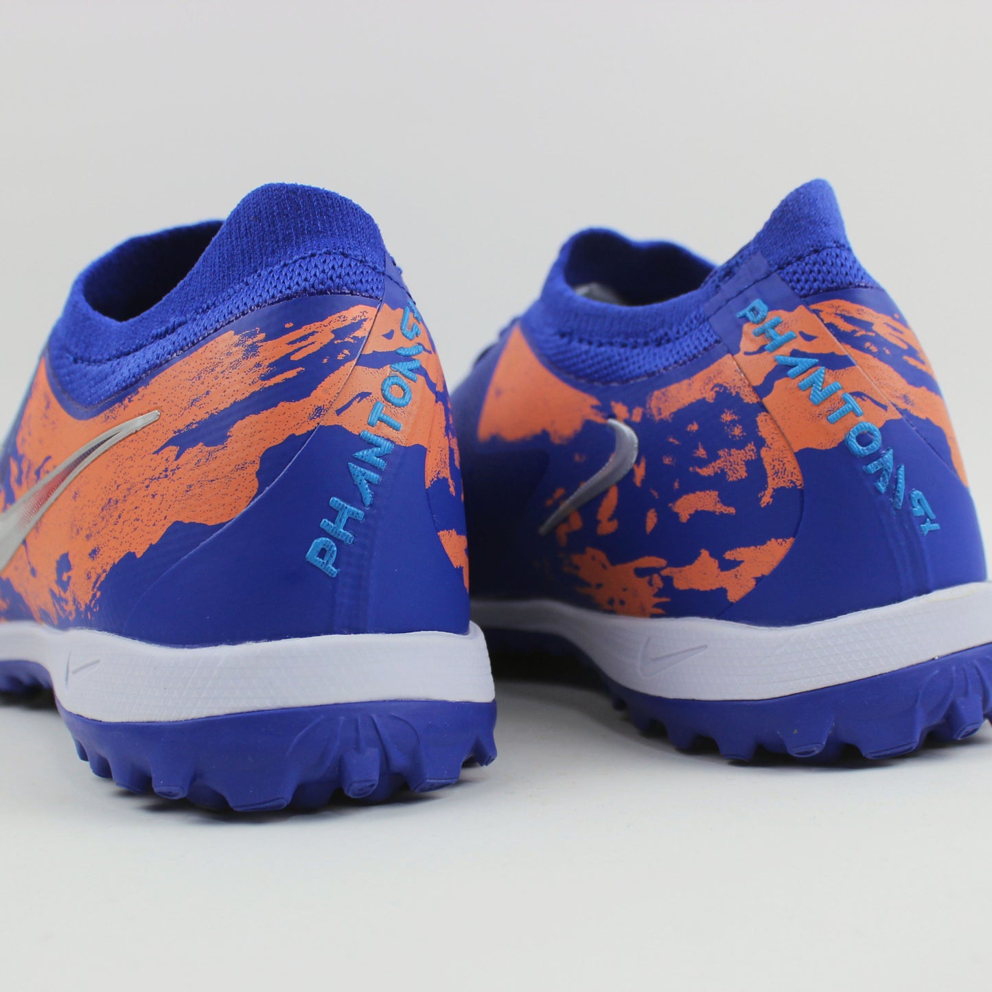 Turf Nike Phantom GX ll Vapor