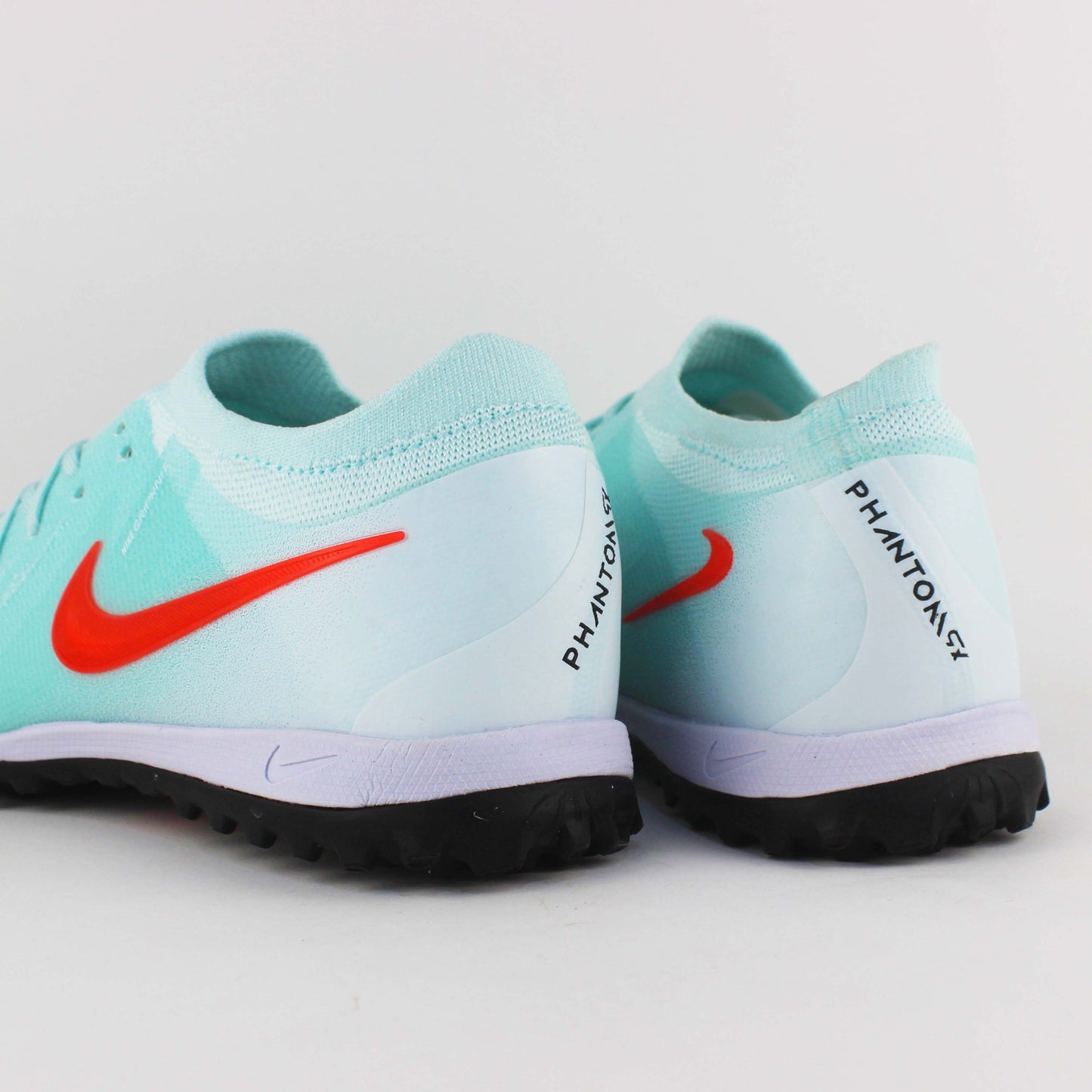 Turf Nike Phantom GX ll Vapor