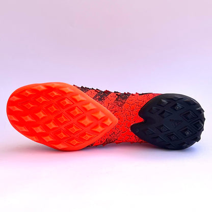 Turf Adidas Predator Freak Plus