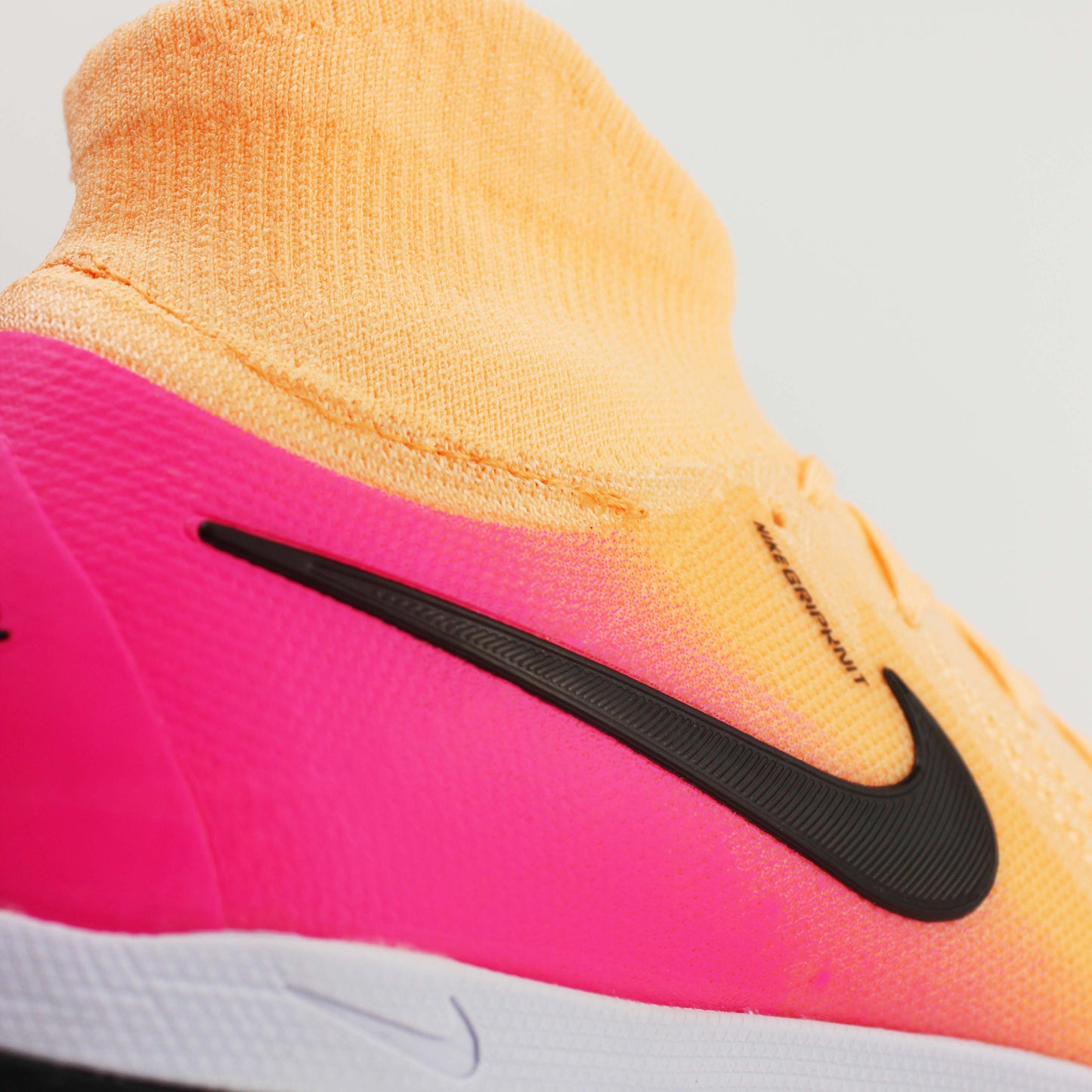 Turf Nike Phantom GX ll Superfly