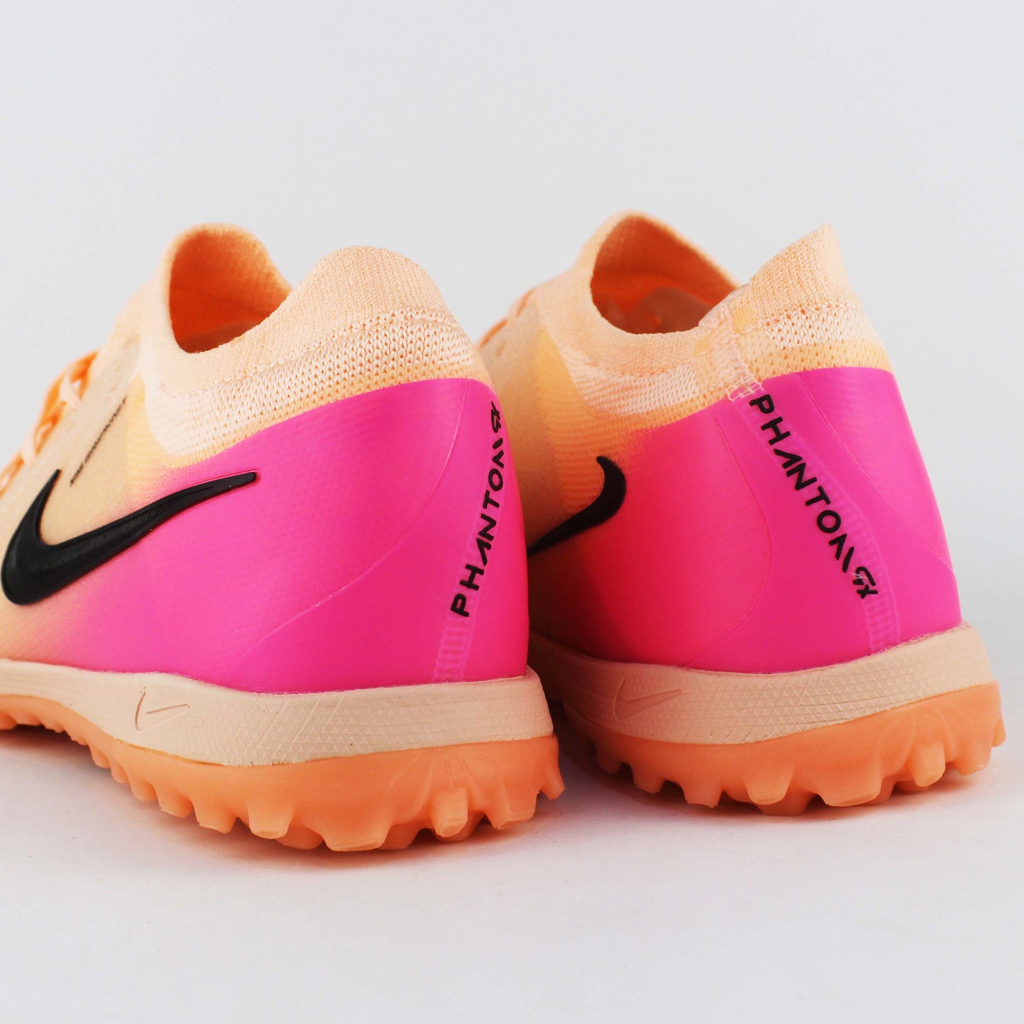 Turf Nike Phantom GX ll Vapor