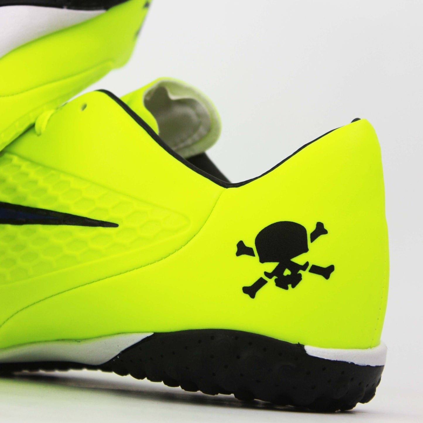Turf Nike Hypervenom Phantom